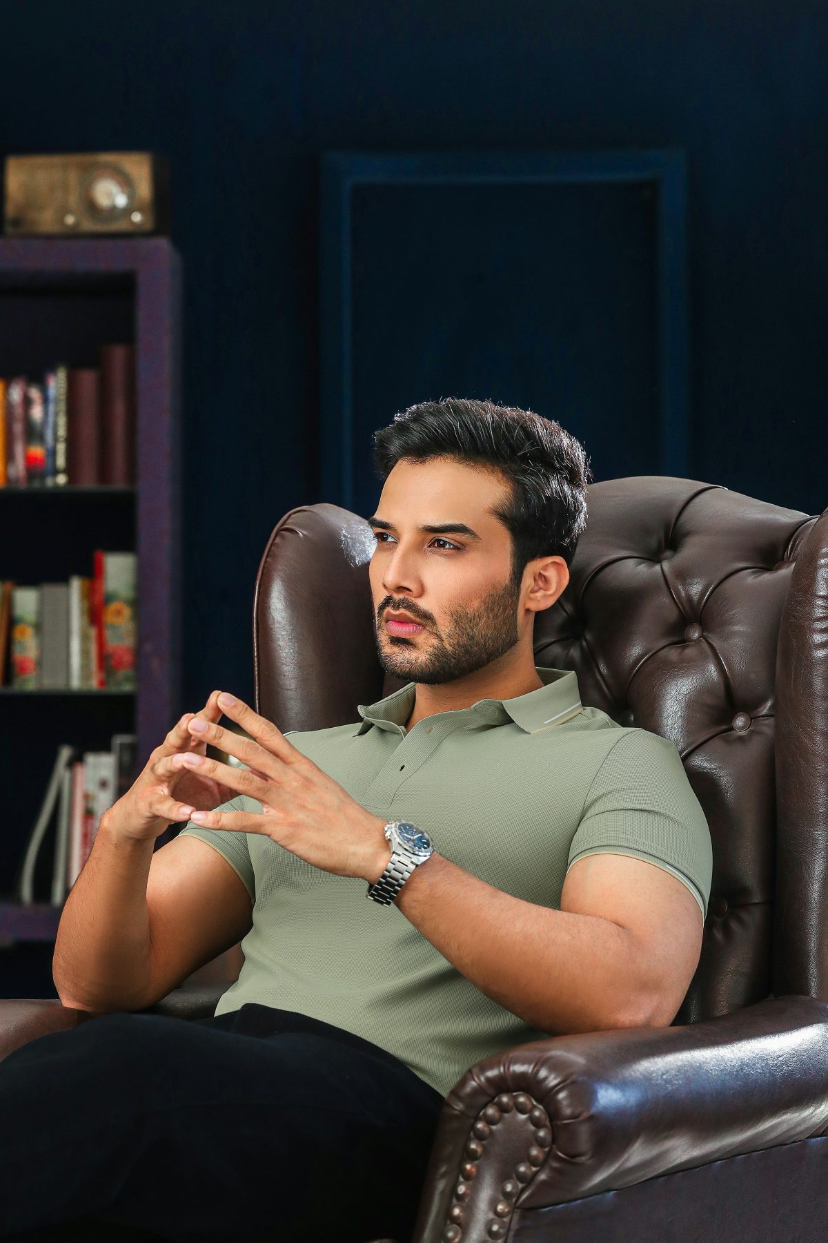 Stylish men’s polo t-shirt for casual wear, short sleeve cotton polo shirt for everyday fashion